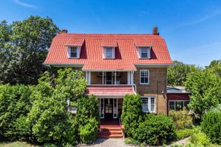 Detached House for Sale, 3175 Lakeshore Rd W, Oakville, ON
