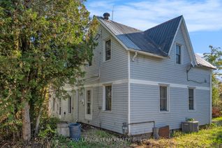Detached House for Sale, 9066 Victoria St E, Greely - Metcalfe - Osgoode - Vernon and Area, ON Detached House for Sale, 9066 Victoria St E, Greely - Metcalfe - Osgoode - Vernon and Area, ON