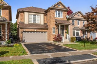 Sidesplit for Sale, 23 Upper Highlands Dr, Brampton, ON