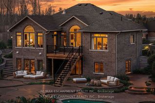 Bungalow for Sale, 580 Patterson Rd, Kawartha Lakes, ON