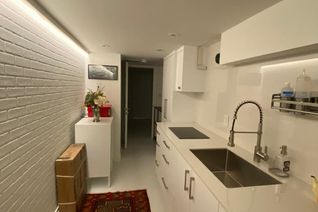 Bachelor/Studio Apartment for Sale, 19 Teddington Park Ave #Bacholor, Toronto, ON