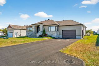 Bungalow for Sale, 18 Calco Cres, North Stormont, ON Bungalow for Sale, 18 Calco Cres, North Stormont, ON