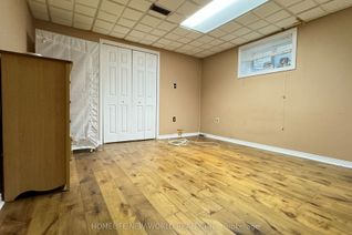 Apartment for Sale, 186 Henderson Ave, Markham, ON Apartment for Sale, 186 Henderson Ave, Markham, ON