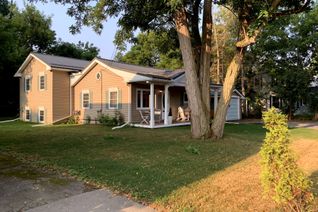 Backsplit for Sale, 112 Drummond St W, Merrickville-Wolford, ON