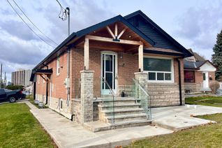 Bungalow for Sale, 2 Harris Park Dr #Main, Toronto, ON