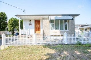 Bungalow for Sale, 74 Fletcherdon Cres, Toronto, ON
