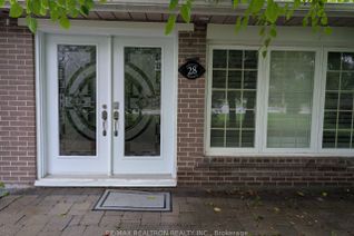 Sidesplit for Sale, 28 Lakeland Cres, Richmond Hill, ON Sidesplit for Sale, 28 Lakeland Cres, Richmond Hill, ON