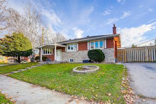 Bungalow for Sale, 57 Kilbride Rd, Toronto, ON