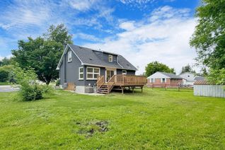 Bungaloft for Sale, 1661 Mount Albert Rd #Unit 2, East Gwillimbury, ON