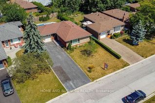 Bungalow for Sale, 22 Duncannon Cres, Brampton, ON
