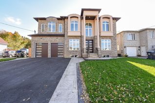 Detached House for Sale, 11 Hillcrest Ave, Brampton, ON