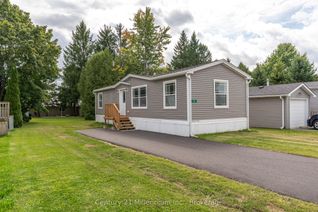 Bungalow for Sale, 8 Sussex Sq, Georgian Bluffs, ON