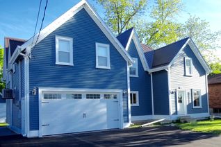 Loft for Sale, 126 Reach St #Unit 1, Uxbridge, ON