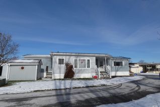 Bungalow for Sale, 3033 Townline Rd #121, Fort Erie, ON