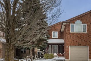 Semi-Detached House for Sale, 8 Mohican Dr, Woodstock, ON