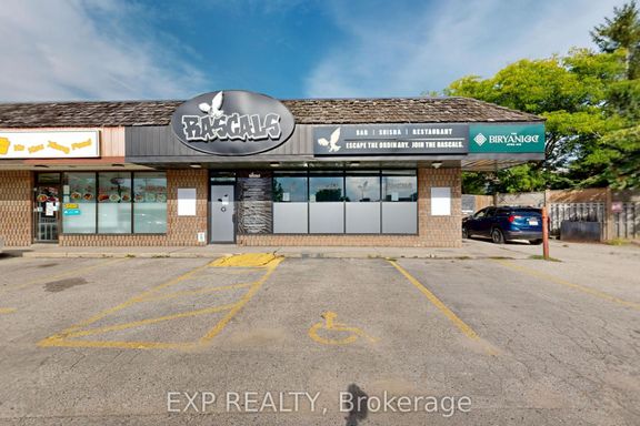 Photo de $199,999
							FOR SALE
							
															
						
						Business for Sale | Restaurant | 252.15 x 203.9 ft Lot

						Chattels-only sale opportunity at 360 Springbank Drive with an attractive le - Restaurant